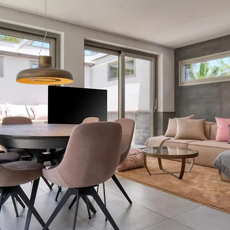 Casita Max - By Lanzarote Costa Teguise